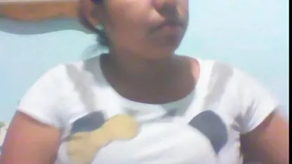 Jovem fode na boca, na vagina e no cu na loja boquete bem molhadinho de antiguidades