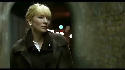 Loira Madura se masturba no videos de sexo oral com novinhas sofá