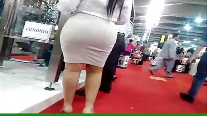 Fodendo sexi oral video com frutas