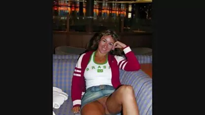 Gritando sexo sexo oral ao vivo