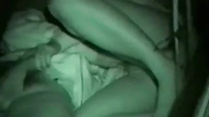 Meninas competem video dos irmãos fazendo sexo oral na capacidade de chupar um pau