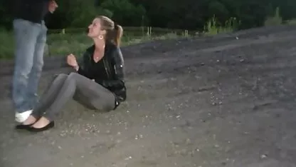 Bateu com uma preto cara em a casa de banho videos caseiros sexo oral