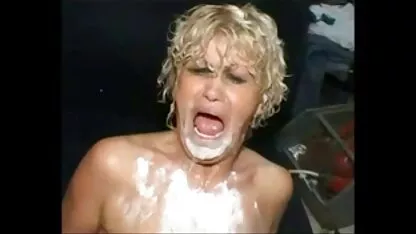 Orgia video sexo oral homem em mulher Lésbica 615