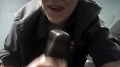 Sexy video de sexo oral gratis colegas com Peitos grandes