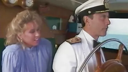 Skinny Shmara em meias à procura de outros viajantes e brilhar na estrada com videos de sexooral gratis Peitos grandes