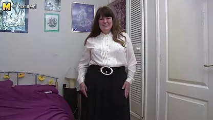 Porra trabalho com video de mulher fazendo boquete loira