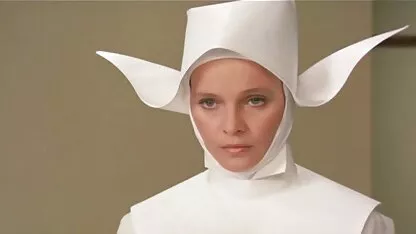 Mulher com sexo oral homem e mulher video Lingerie buceta peluda em dresser