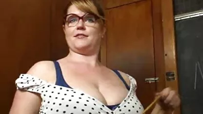 Sensual mãe videos de casais fazendo sexo oral e filho