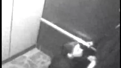 Loira chupando video sexo oral entre mulheres pau rosa