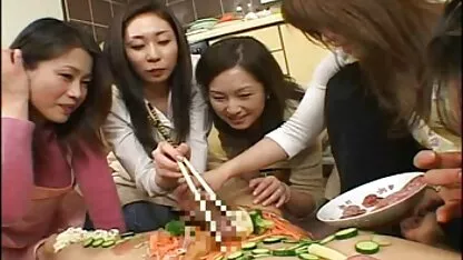 Um monte de porra no sexo oral na mulher video rosto